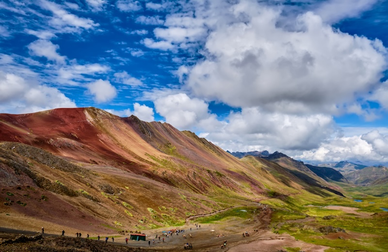 Montaña de 7 Colores Peru